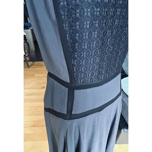 Elegant Rebecca Taylor NWT size 4 Navy Rayon Silk Dress Retail $395 - Picture 2 of 12